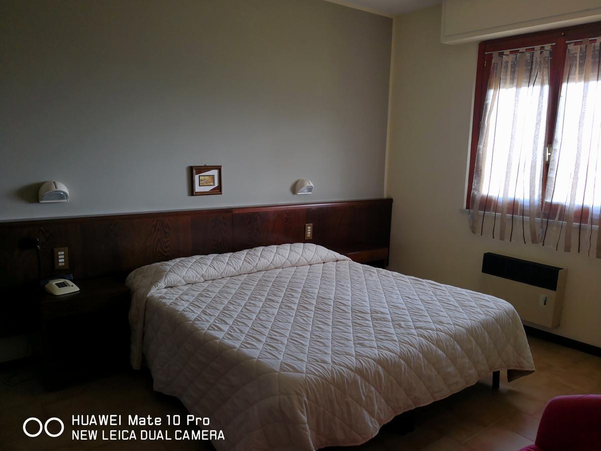 Hotel Firenze Кьянчано-Терме Экстерьер фото