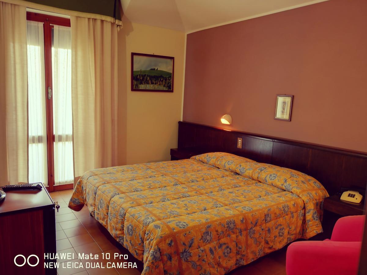 Hotel Firenze Кьянчано-Терме Экстерьер фото