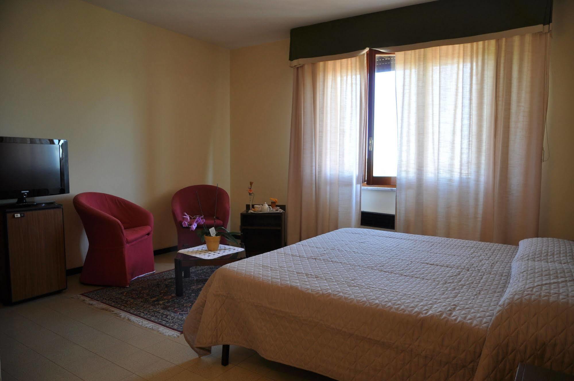 Hotel Firenze Кьянчано-Терме Экстерьер фото